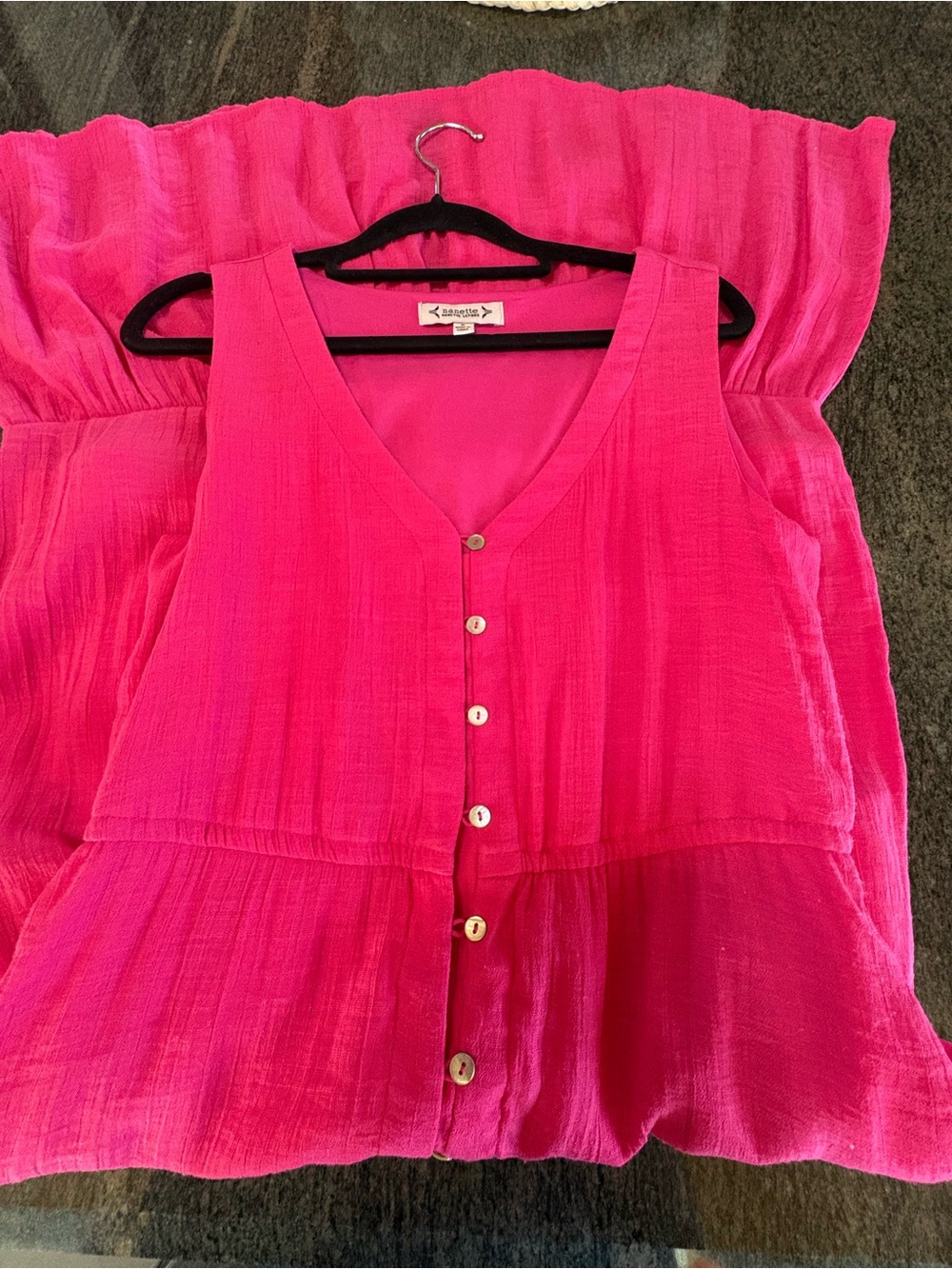 Nanette Lepore Hot Pink Sleeveless Button-Front Peplum Top